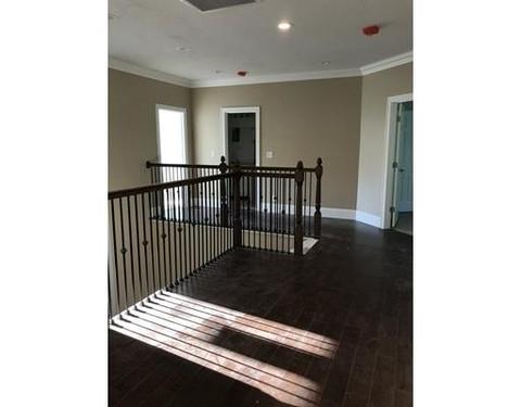 23 Lantern Ln, Worcester, MA 01609 photo 11