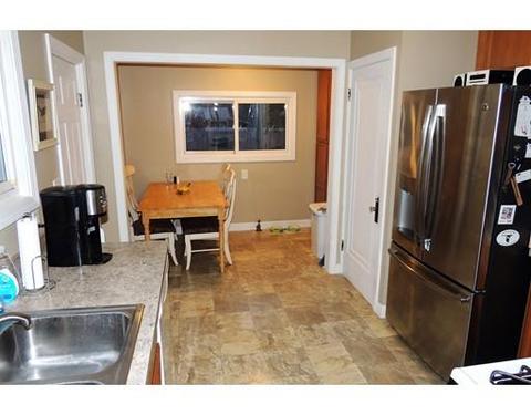 252 Jasper St, Springfield, MA 01109 photo 8
