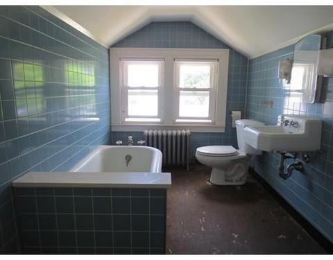 1517 Robeson St, Fall River, MA 02720 photo 20