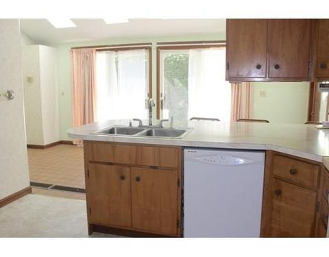 11 Sandra Ave, Chicopee, MA 01020 photo 6