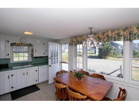 29 Seaview Ave, Mashpee, MA 02649 photo 5