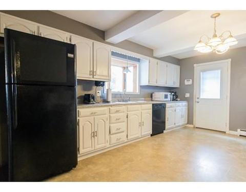 180 Powell Ave, Springfield, MA 01118 photo 5