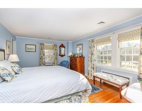 21 Old Farm Rd, Dedham, MA 02026 photo 23