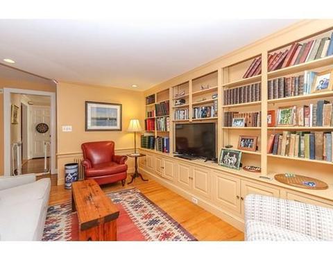 21 Old Farm Rd, Dedham, MA 02026 photo 15