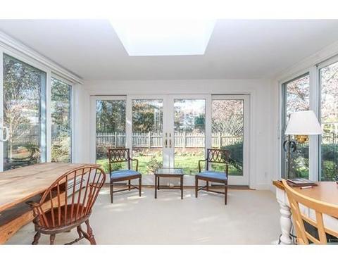 21 Old Farm Rd, Dedham, MA 02026 photo 8