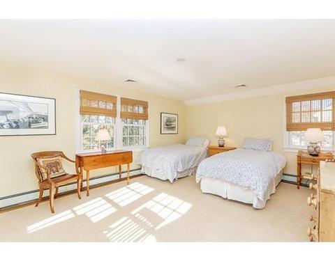21 Old Farm Rd, Dedham, MA 02026 photo 28