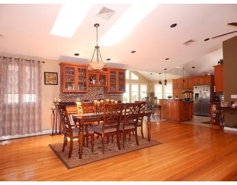 366 Sion St, Fall River, MA 02721 photo 8
