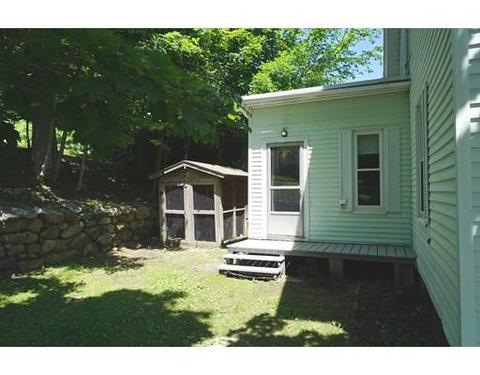 236 S Main St, Gardner, MA 01440 photo 3