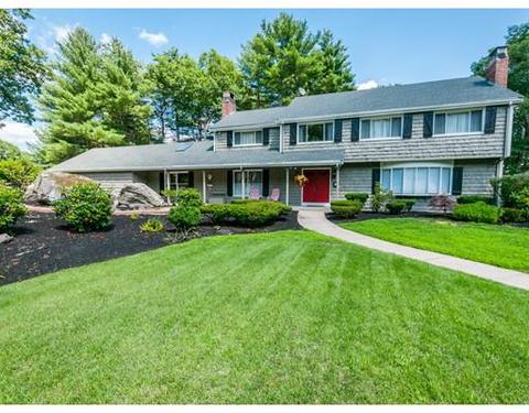51 Algonquin Rd, Canton, MA 02021 photo 1