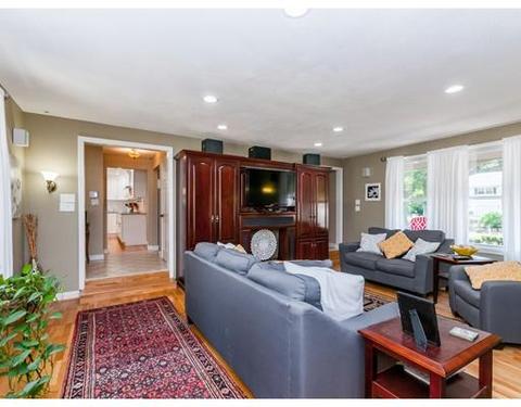 51 Algonquin Rd, Canton, MA 02021 photo 7