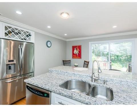 51 Algonquin Rd, Canton, MA 02021 photo 11