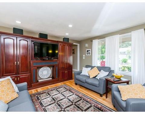51 Algonquin Rd, Canton, MA 02021 photo 6