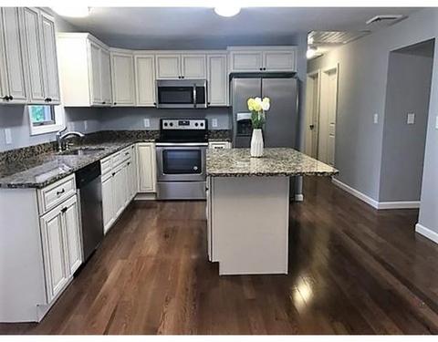 293 Denver St, Springfield, MA 01109 photo 11