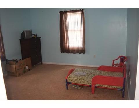 106 Naismith St, Springfield, MA 01104 photo 17