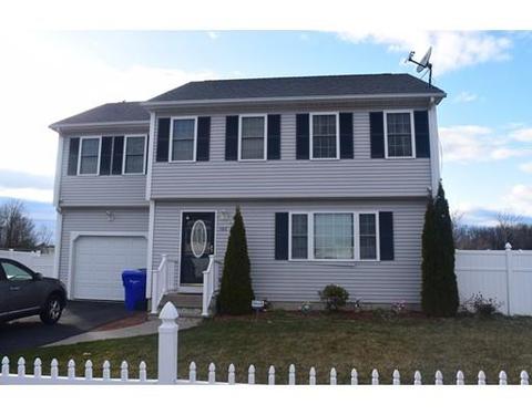 106 Naismith St, Springfield, MA 01104 photo 3