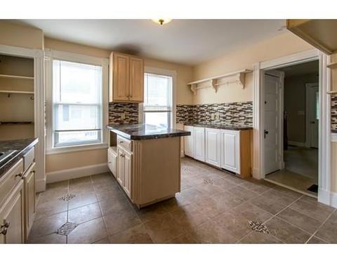 25 Wilton St, Springfield, MA 01109 photo 6