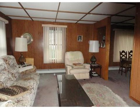 1 Moss St, Worcester, MA 01603 photo 6