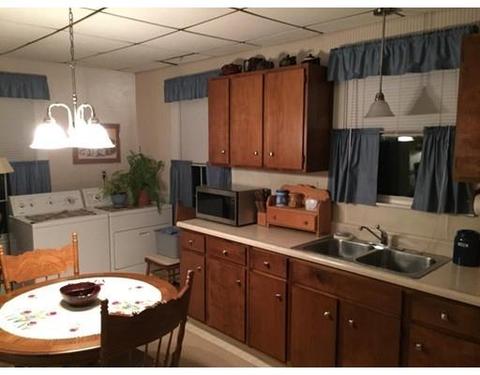 107 Quarry St, Fall River, MA 02723 photo 3