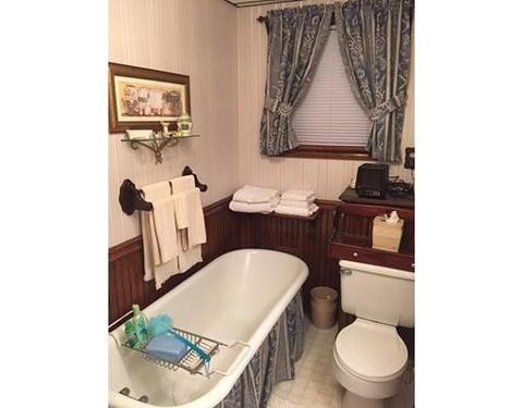 107 Quarry St, Fall River, MA 02723 photo 6