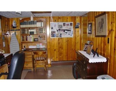198 Shawmut St, Springfield, MA 01108 photo 23