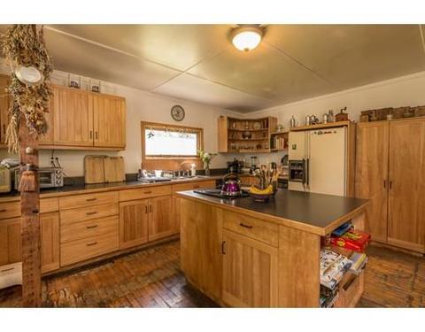 63 W Main St, Orange, MA 01364 photo 2