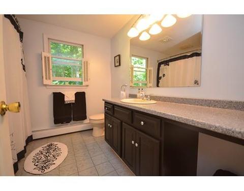 8 Christina Ln, Sutton, MA 01590 photo 23