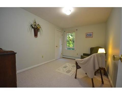 8 Christina Ln, Sutton, MA 01590 photo 20