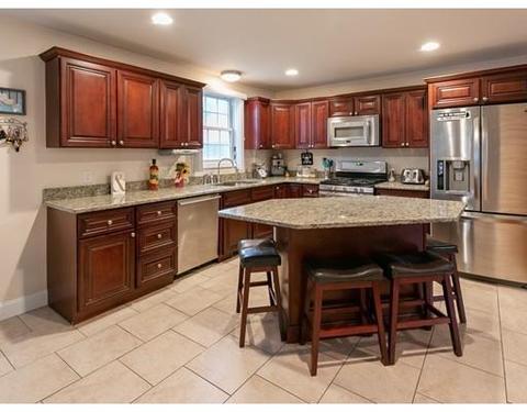 9 Hudson St, Fall River, MA 02720 photo 5