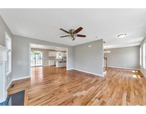 294 Naismith St, Springfield, MA 01104 photo 6