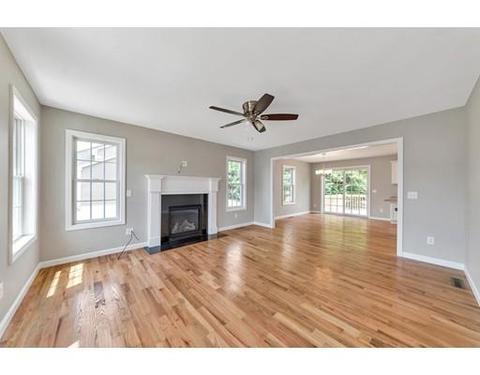 294 Naismith St, Springfield, MA 01104 photo 7