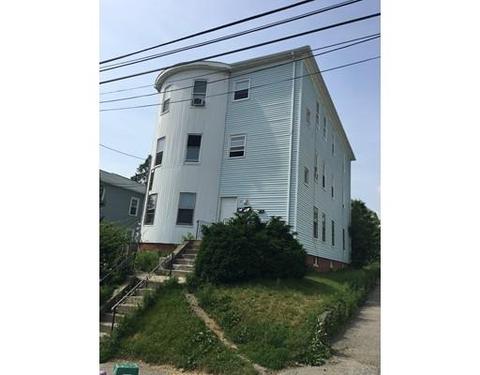 9 Bourne St, Worcester, MA 01606 photo 1