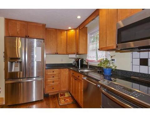 88 Middlesex St, Millis, MA 02054 photo 2