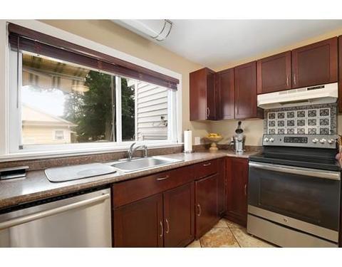 171 Berkeley St, Methuen, MA 01844 photo 8