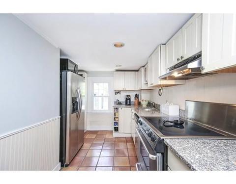 16 Maple Cir, Marblehead, MA 01945 photo 8