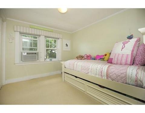 16 Maple Cir, Marblehead, MA 01945 photo 13