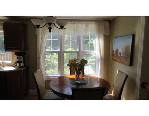 53 Nelson Pl, Worcester, MA 01605 photo 4