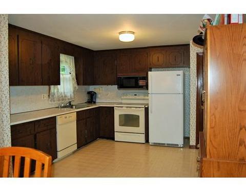 127 Phyllis Rd, Raynham, MA 02767 photo 6