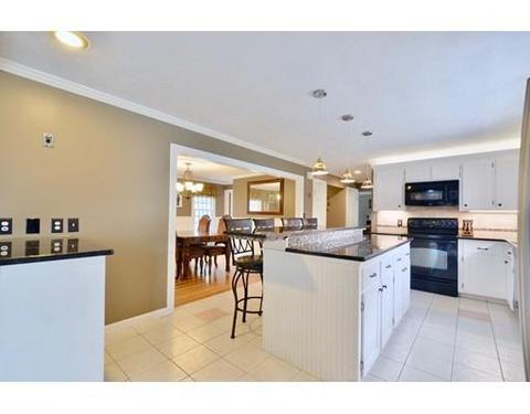 23 Lyons Rd, Dudley, MA 01571 photo 9