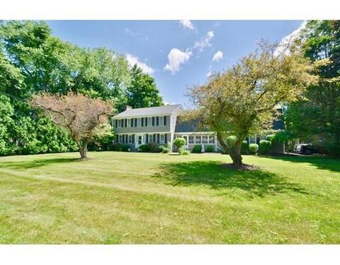 23 Lyons Rd, Dudley, MA 01571 photo 2