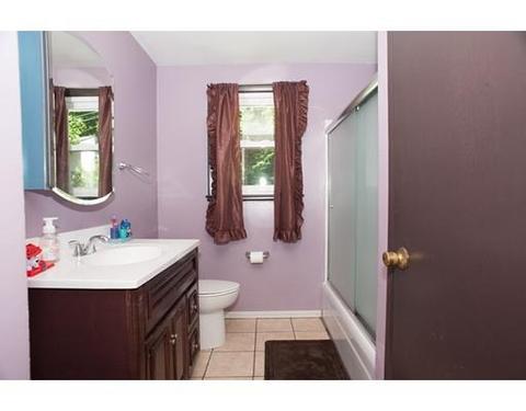 44 Gates Ln, Worcester, MA 01603 photo 15