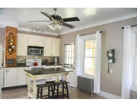 56 High St, Gardner, MA 01440 photo 3