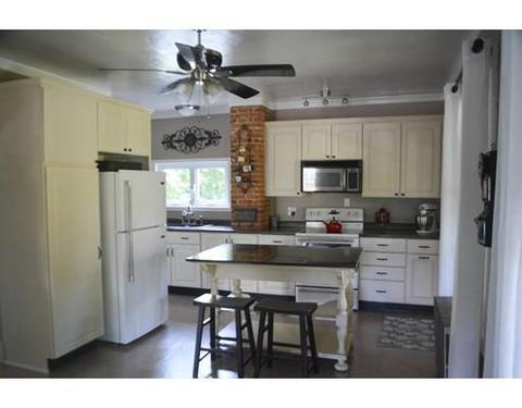 56 High St, Gardner, MA 01440 photo 4