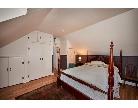 254 Pheland St, Springfield, MA 01109 photo 18