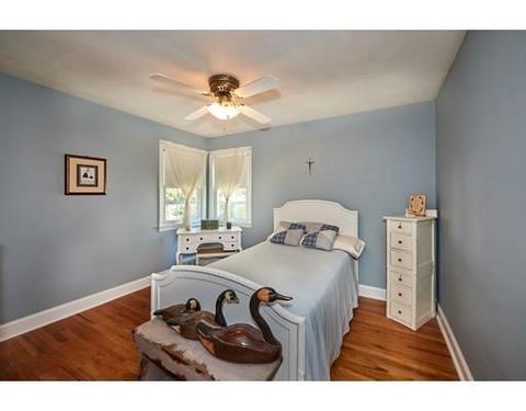 254 Pheland St, Springfield, MA 01109 photo 15