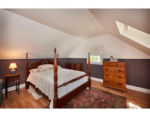 254 Pheland St, Springfield, MA 01109 photo 17