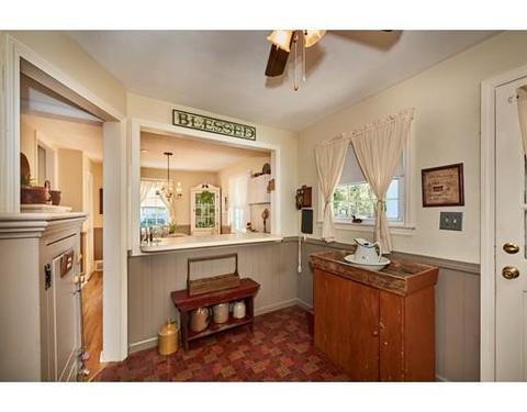 254 Pheland St, Springfield, MA 01109 photo 12