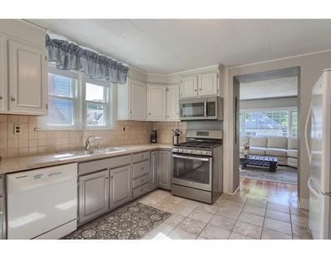 12 Myrtle St, Stoneham, MA 02180 photo 7