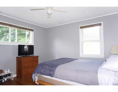 62 Ogden St, Springfield, MA 01151 photo 12