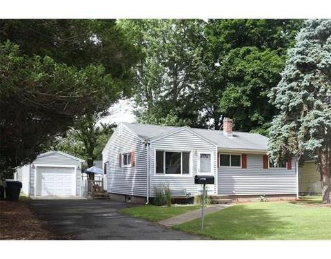 62 Ogden St, Springfield, MA 01151 photo 1