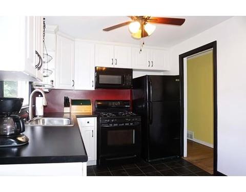 62 Ogden St, Springfield, MA 01151 photo 8